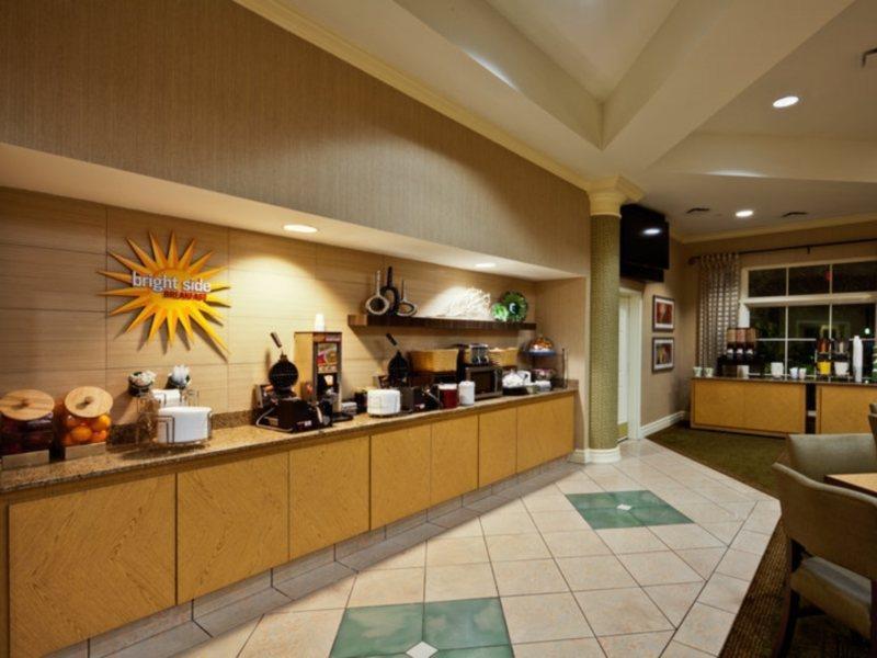 La Quinta By Wyndham Usf Hotel Tampa Luaran gambar